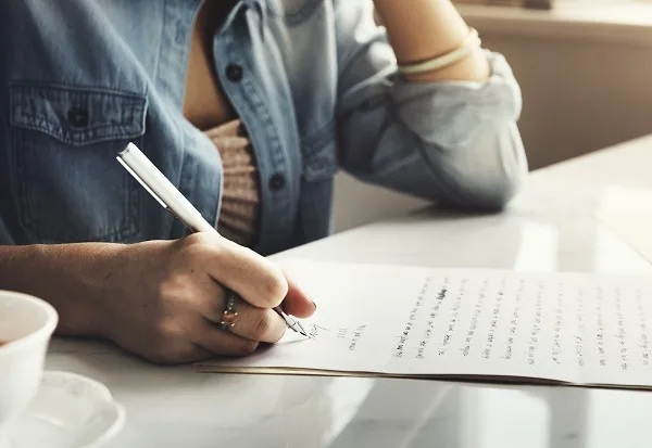 Cách viết thư mời thăm thân Hàn Quốc