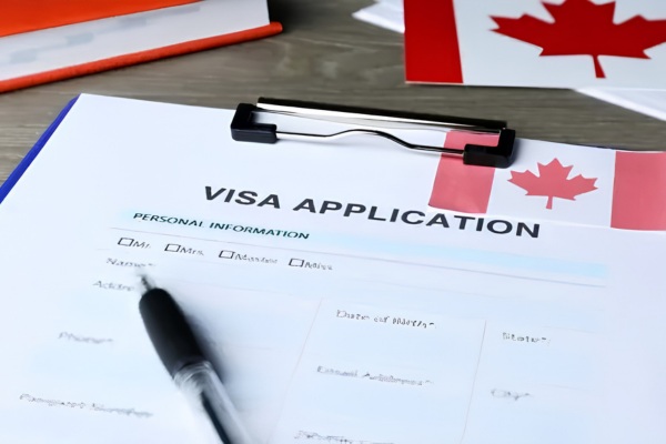 Yếu tố ảnh hưởng đến thời gian xét duyệt visa Canada
