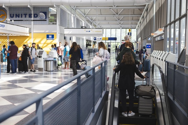 Quá cảnh ở Mỹ có cần visa không?